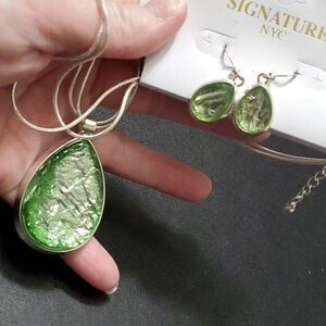 Signature NYC Silver Tone With Green Necklace and Earring Set